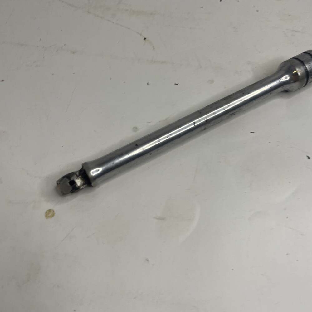 Snap-on Tools USA 3/8" Drive 6" Wobble Socket Chrome Extension FXW6. FREE SHIP